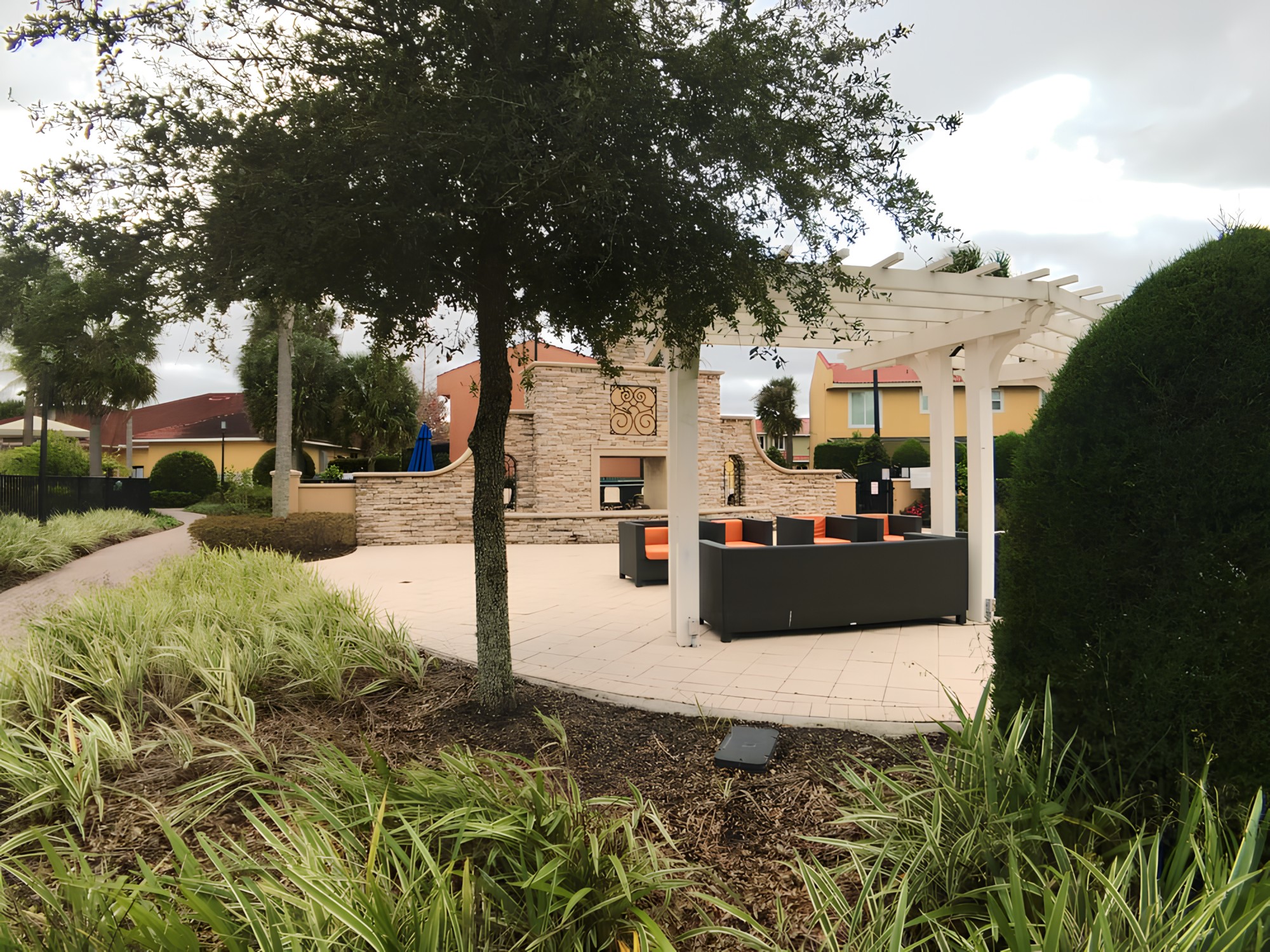 Vacation Villas At Fantasyworld Two